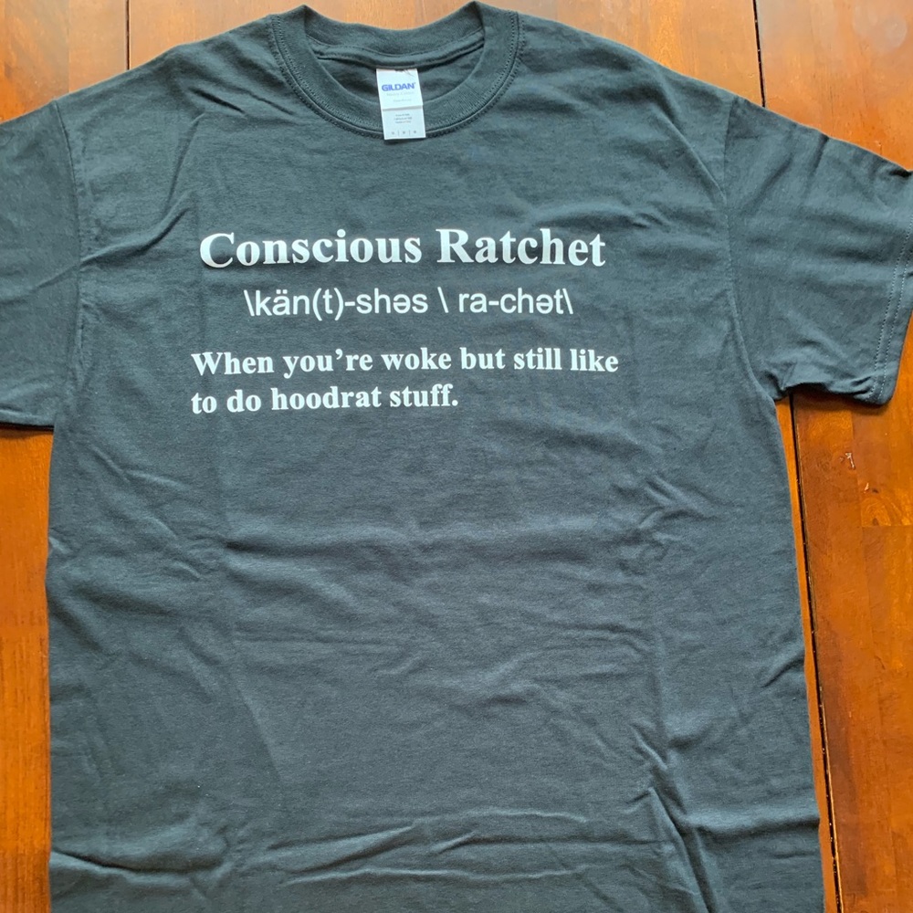 Black cotton graphic tee